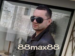 88max88 Big Dicks Round Ass