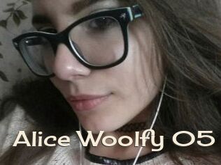 Alice_Woolfy_05