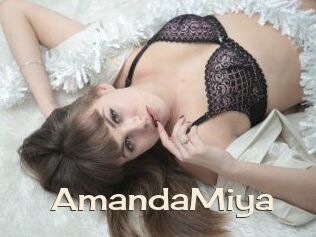 AmandaMiya