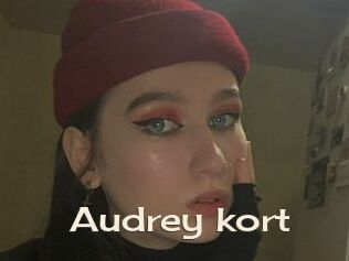 Audrey_kort