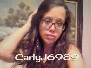 CarlyJ6989
