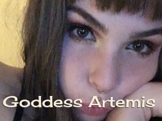 Curvy_Goddess_Artemis