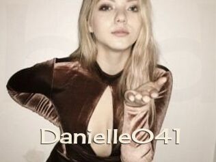 Danielle041