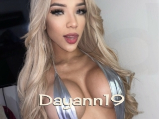 Dayann19