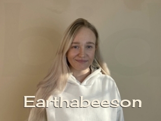 Earthabeeson