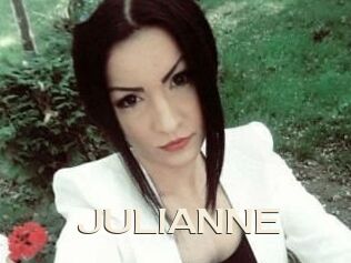 JULIANNE_