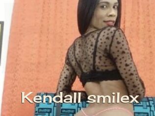 Kendall_smilex