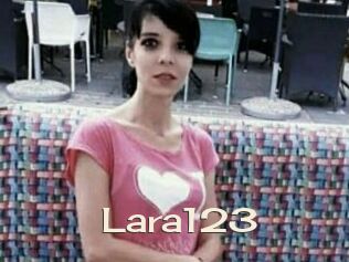 Lara123