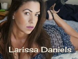 Larissa_Daniels