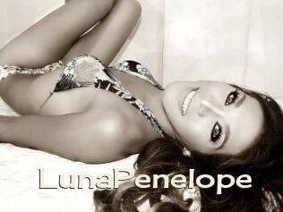 LunaPenelope
