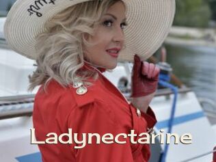 Ladynectarine