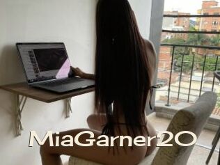 MiaGarner20