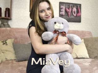 MiaVey