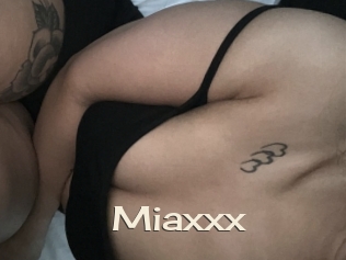 Miaxxx