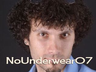 NoUnderwear07