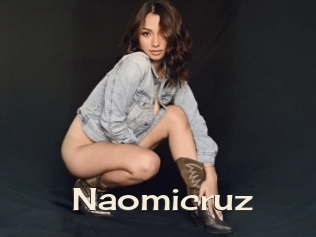 Naomicruz