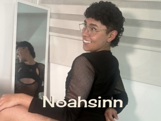 noahsinn Big Dicks Round Ass