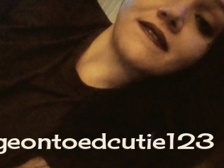 Pigeontoedcutie123