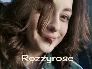 Rozzyrose