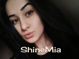 ShineMia