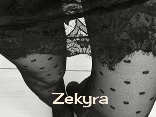 zekyra Big Dicks Round Ass