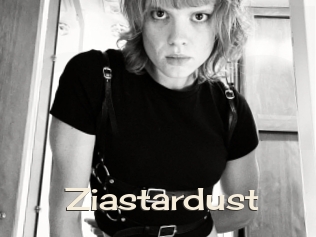ziastardust Big Dicks Round Ass